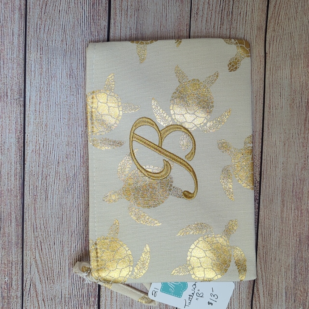 Turtle Print Cosmetic Bag - B